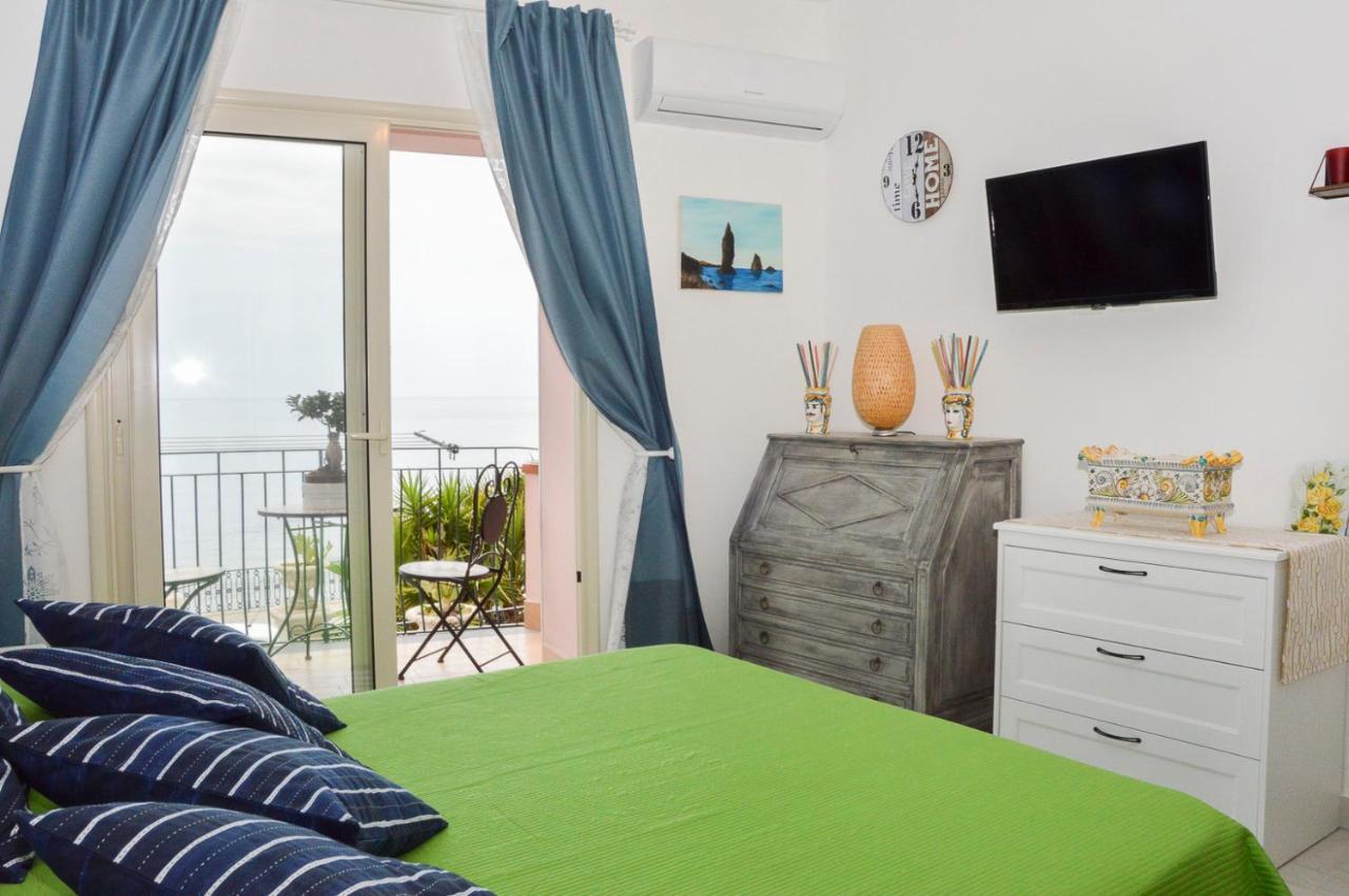 شقة Sun Sea House Taormina جيارديني ناكسوس المظهر الخارجي الصورة
